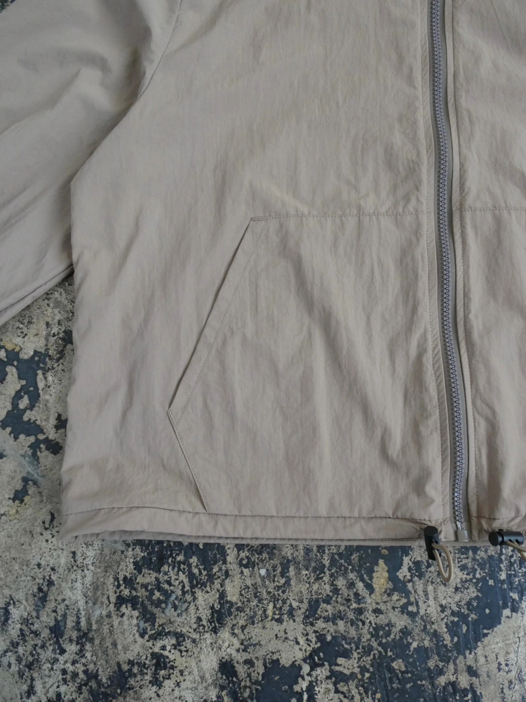 Waterlike Drawstring Hoodie / TRUNC 88（トランクエイティーエイト