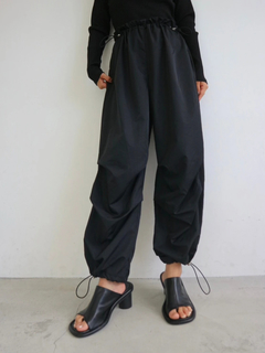 Nylon Parachute Pants / TRUNC 88（トランクエイティーエイト）の