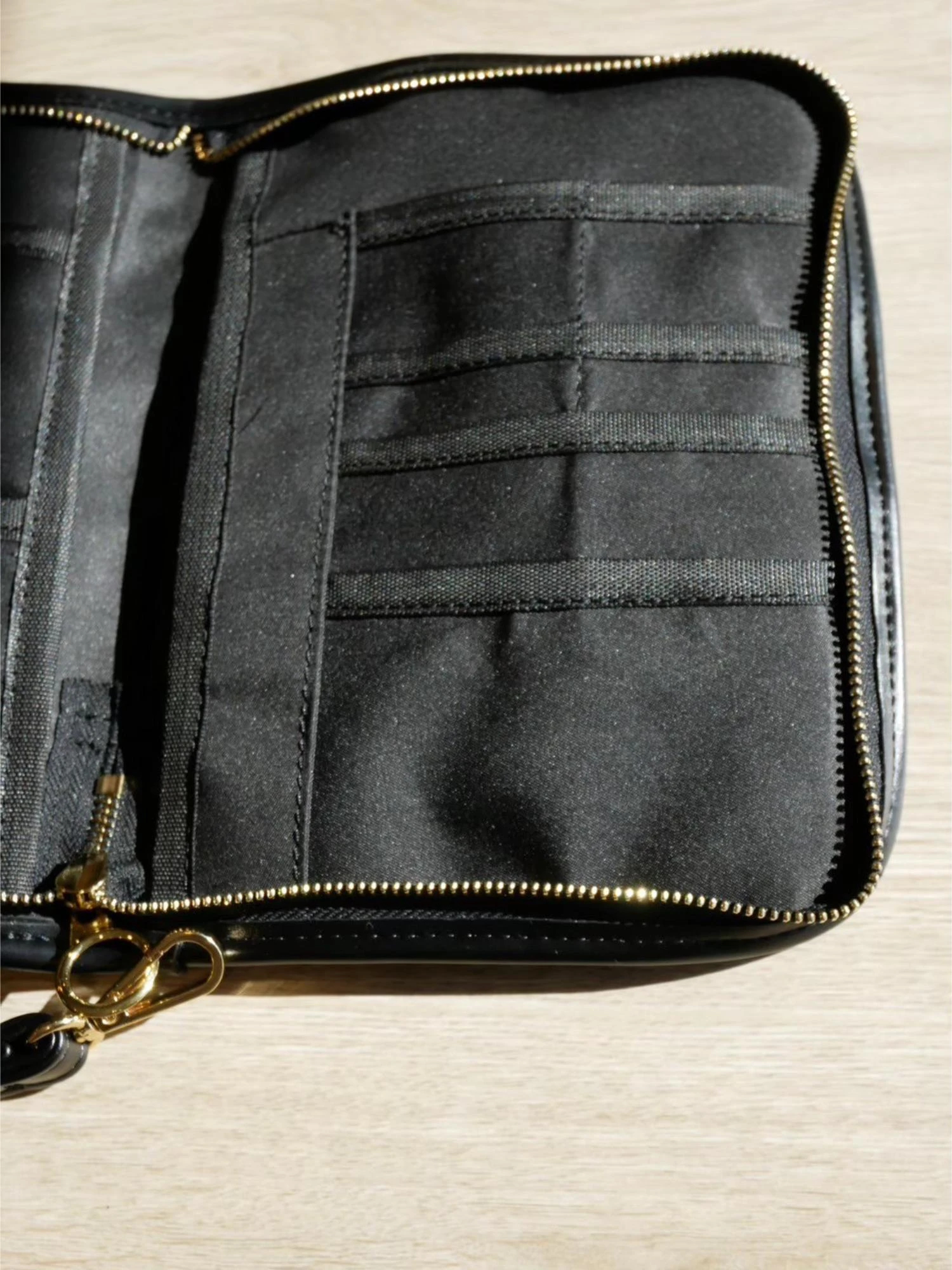 Eco Leather Combi Multi Case / TRUNC 88（トランクエイティー