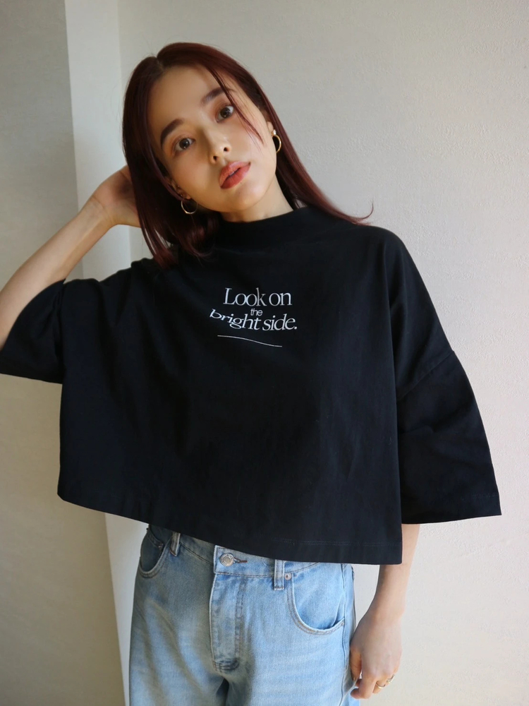 TRUNC 88(トランクエイティーエイト) |Mock Neck Logo TEE