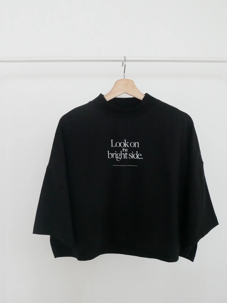 TRUNC 88(トランクエイティーエイト) |Mock Neck Logo TEE