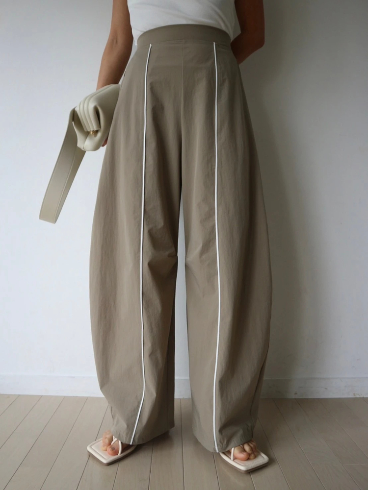 Center Line Curve Pants / TRUNC 88（トランクエイティーエイト）の ...