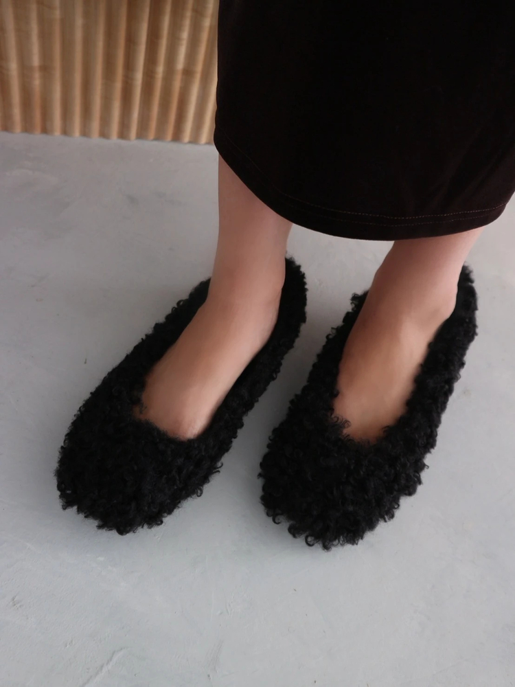 TRUNC 88(トランクエイティーエイト) |Fluffy Flat Shoes