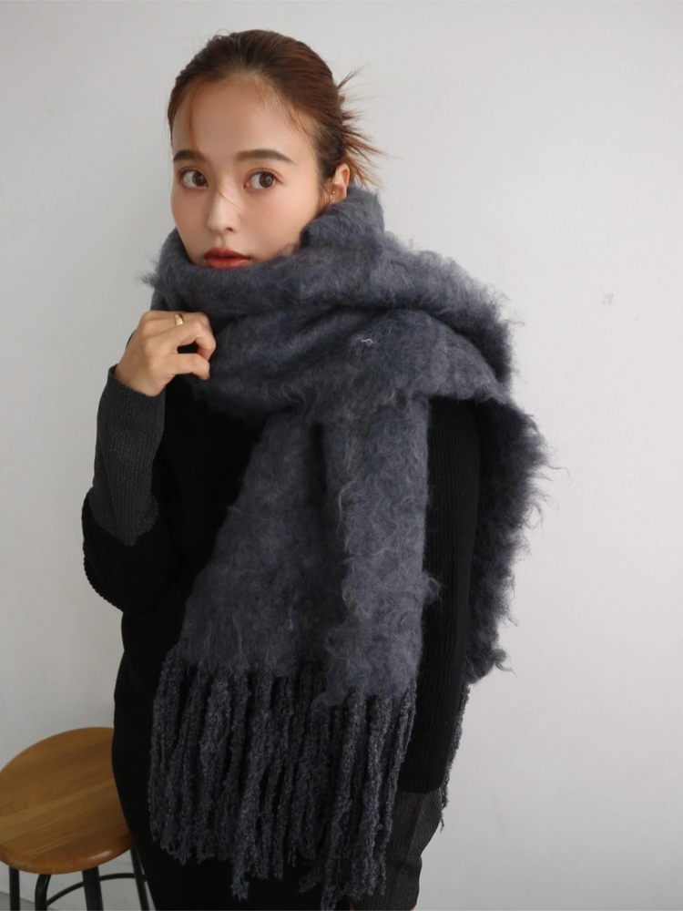 TRUNC 88(トランクエイティーエイト) |Fluffy Fringe Stole