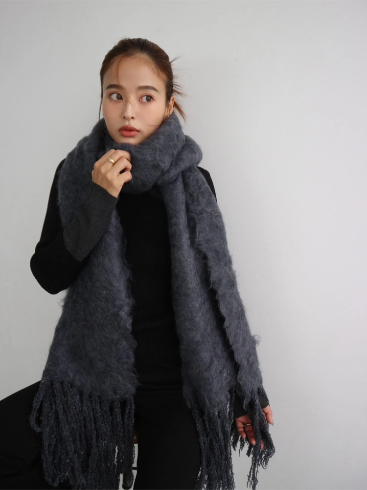 TRUNC 88(トランクエイティーエイト) |Fluffy Fringe Stole