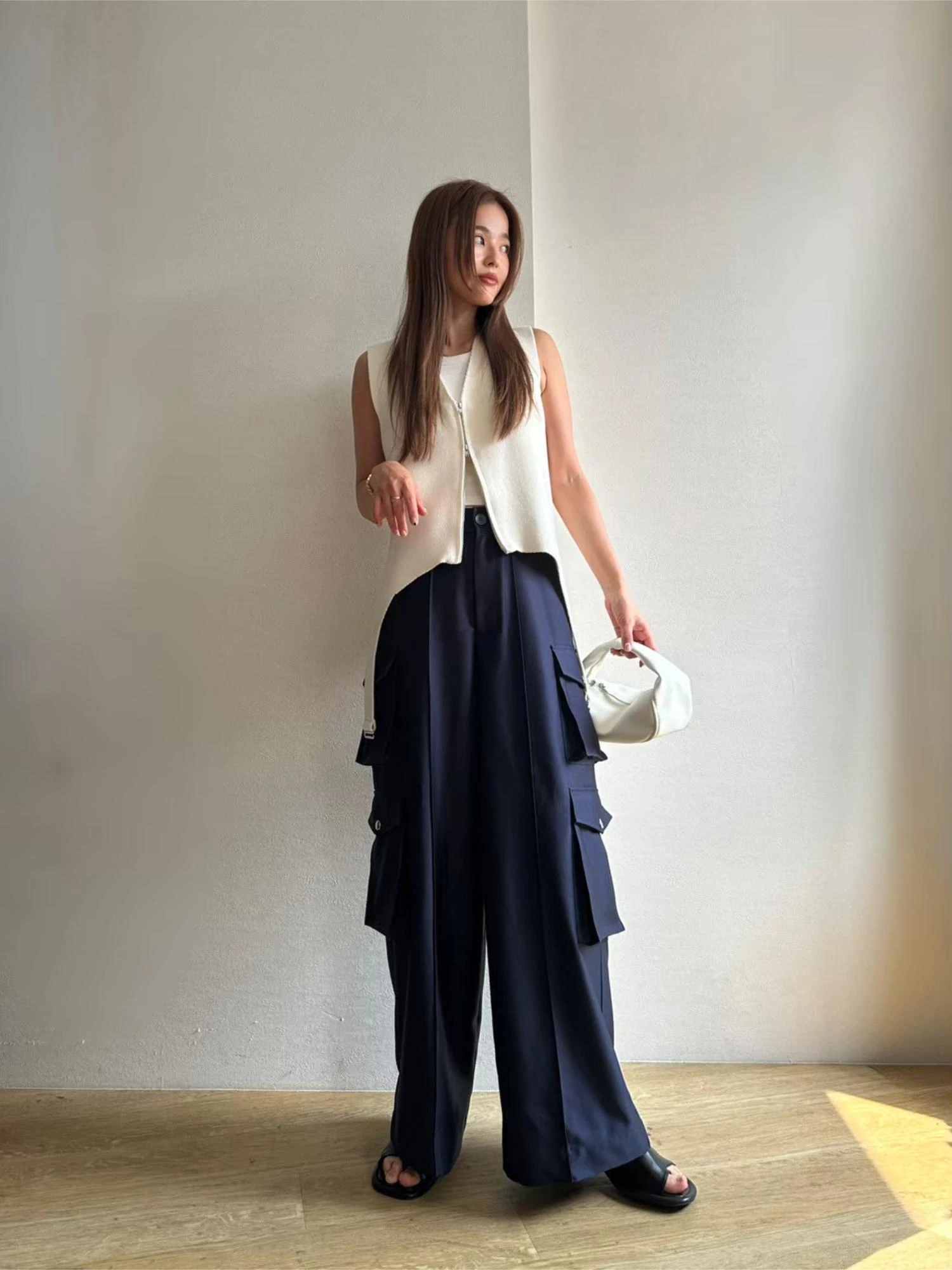 ニットベスト　トランク88 Garter Straps Knit Vest / TRUNC 88（トランクエイティーエイト）の