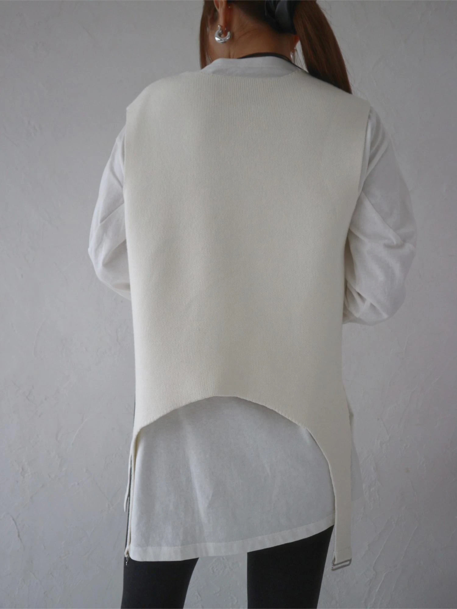 TRUNC88ニット Garter Straps Knit Vest / TRUNC 88（トランクエイティーエイト）の