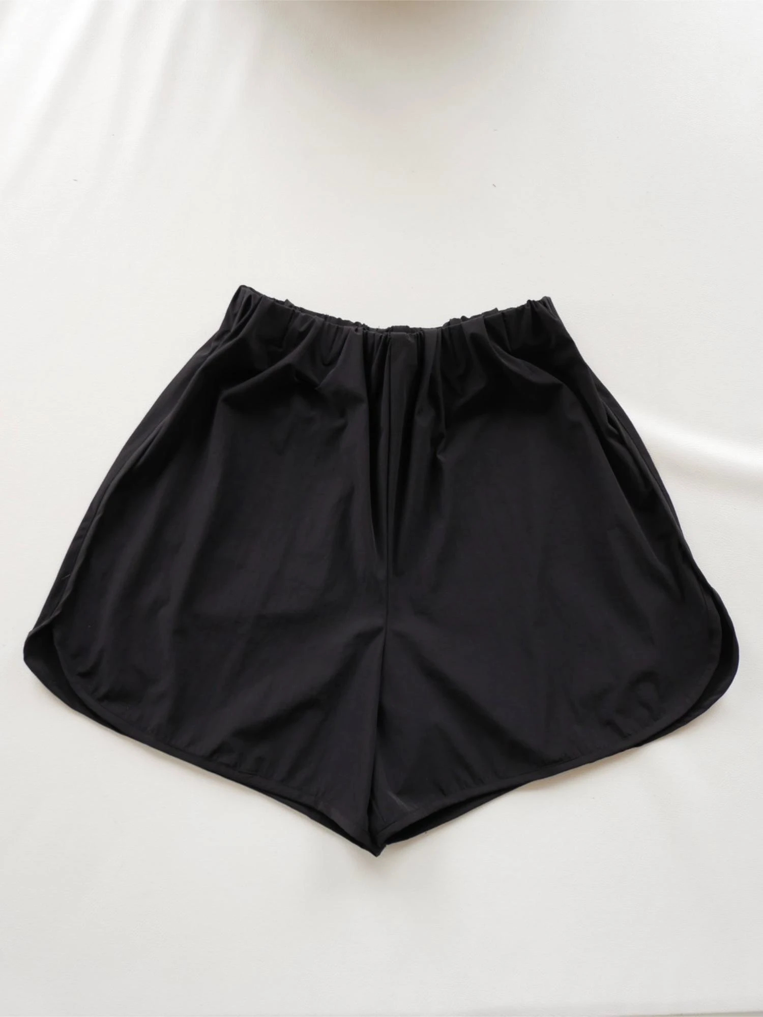 Waterlike Piping Short Pants / TRUNC 88（トランクエイティー