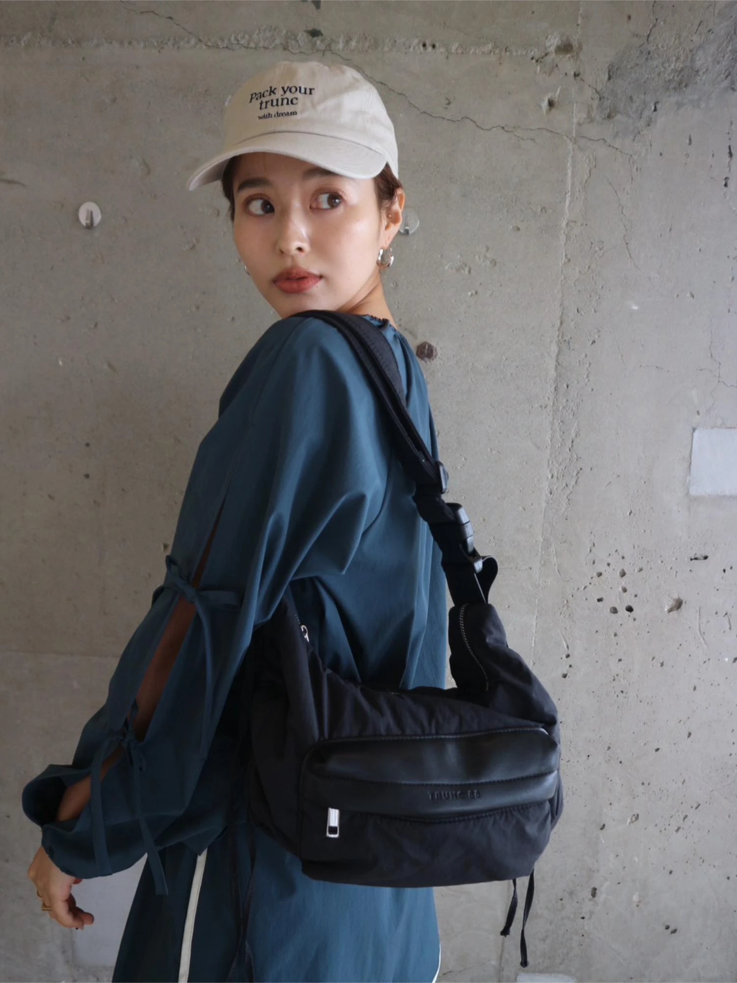 【TRUNC 88 】2WAY Multifunctional Tote Bag 2WAY Adjustable Tote Bag / TRUNC 88（トランクエイティー