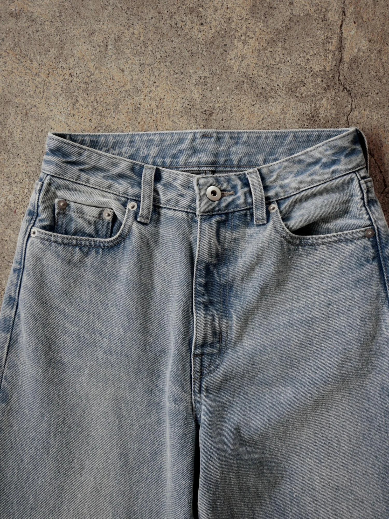 trunc88 人気完売デニム Semi Flared Denim / TRUNC 88（トランクエイティーエイト）の