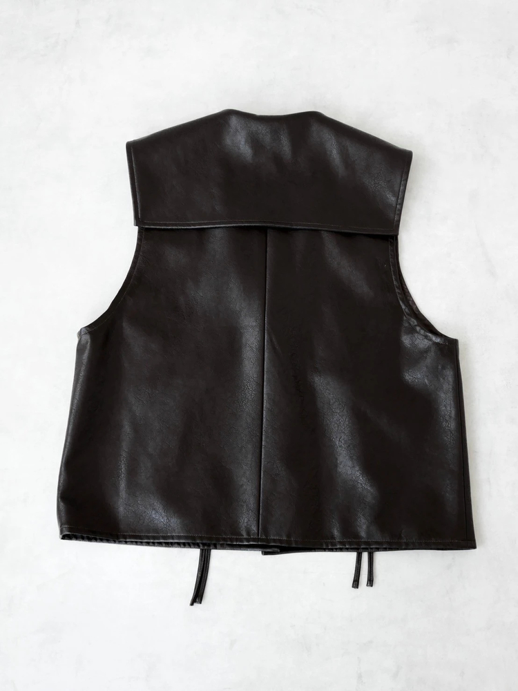 Sailor Collar Eco Leather Gilet / TRUNC 88（トランク