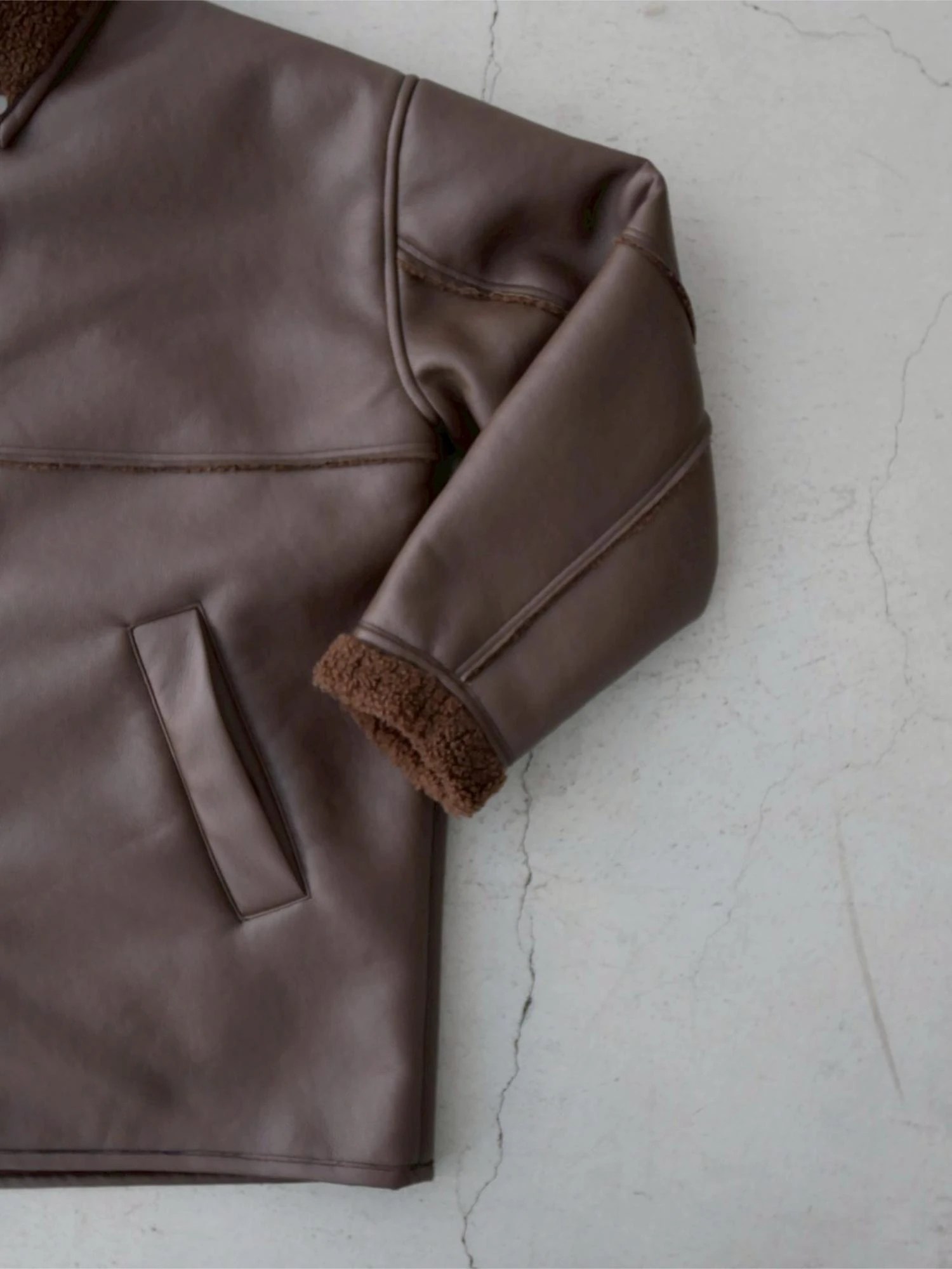 Boa Collar Faux Leather Blouson / TRUNC 88（トランクエイティー