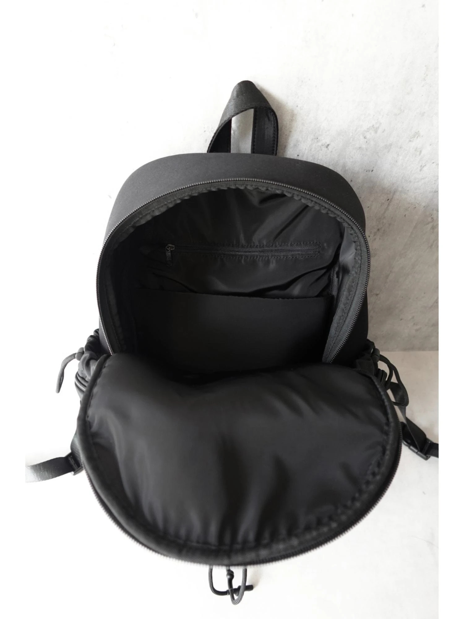 Drowcord Back Pack / TRUNC 88（トランクエイティーエイト）のバッグ