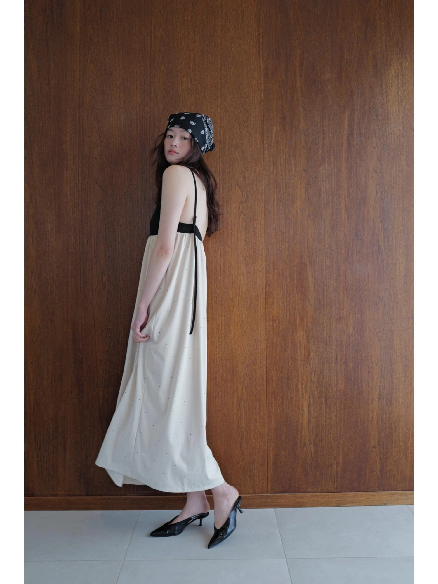 Open-Back Dot Print Dress / TRUNC 88（トランクエイティーエイト）の 